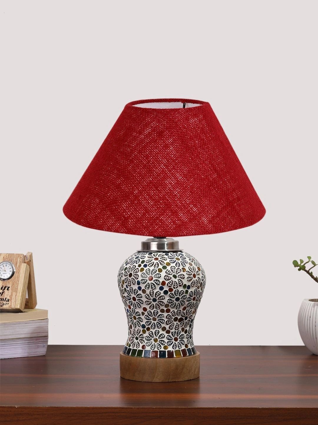 Myntra Elegant Homes Maroon Textured Glass Traditional Frusturical Shaped Table Lamp-picture-30