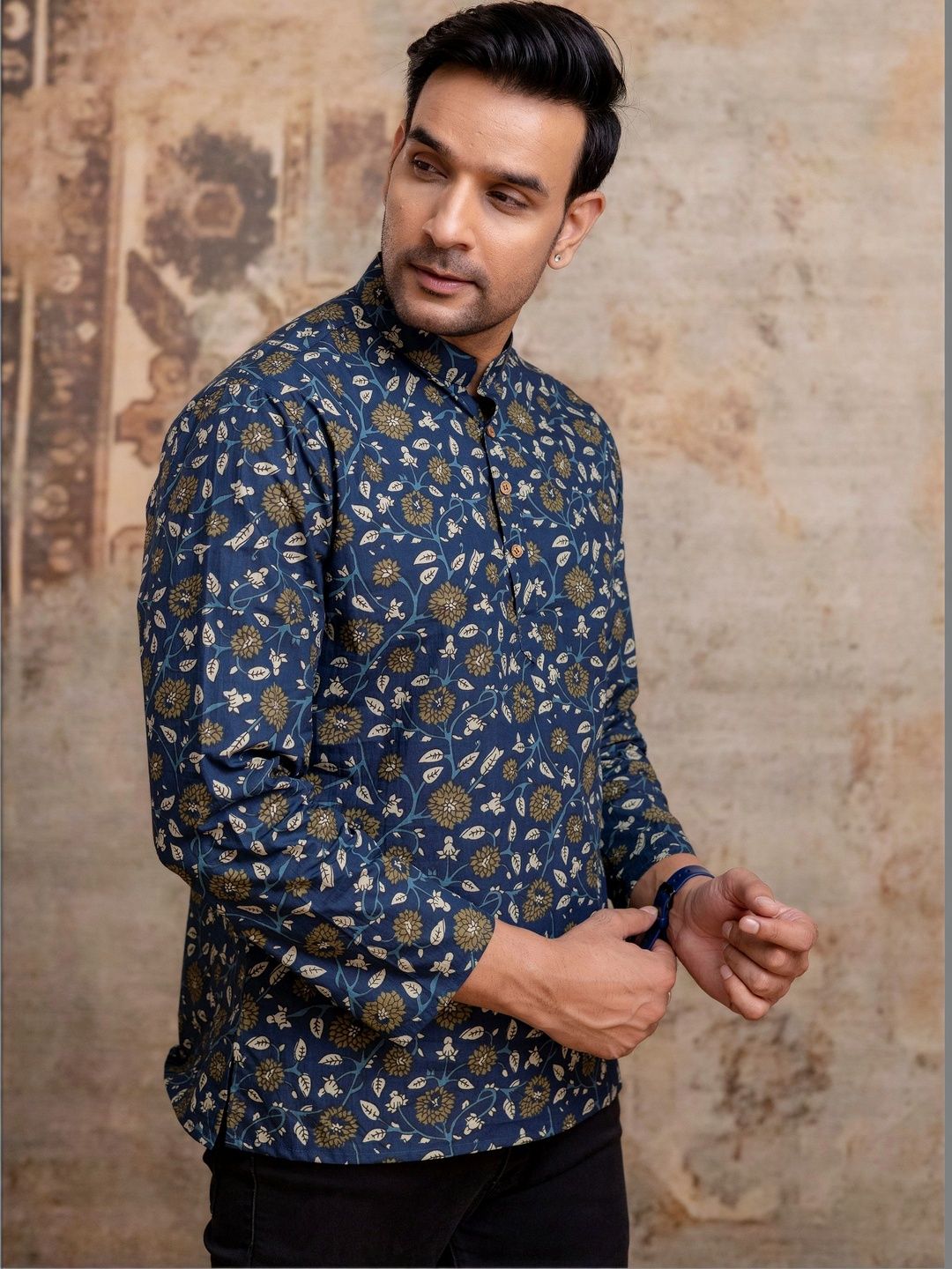 Shasak Men Floral Printed Indie Prints Kurta-picture-23