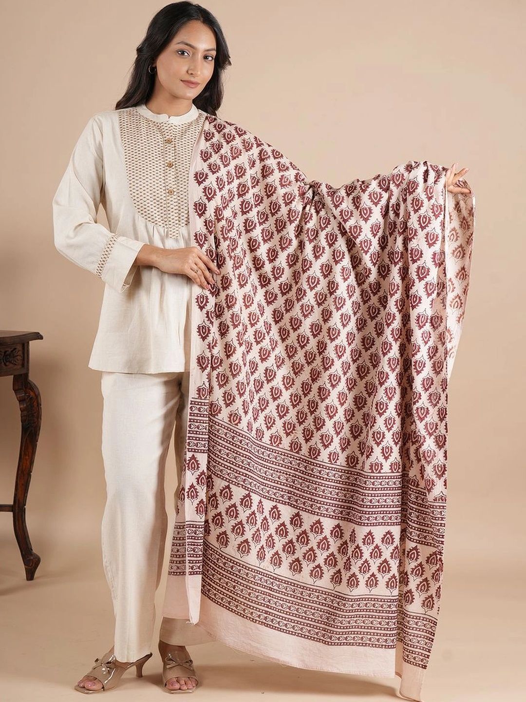 Style Shoes Ethnic Motifs Printed Pure Cotton Block Print Dupatta-image-18