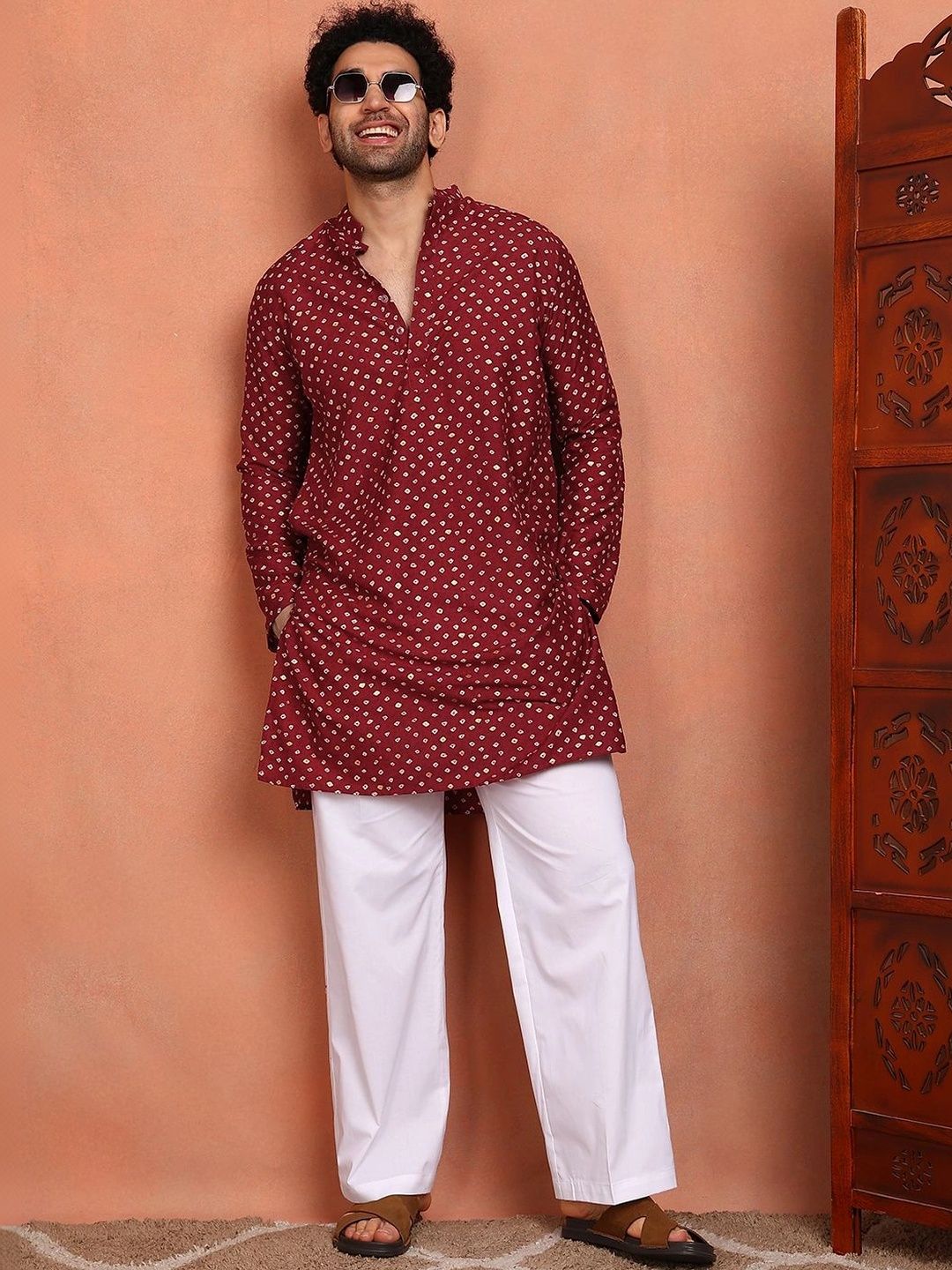 See Designs Men Bandhani Printed Chanderi Silk Kurta-picture-21