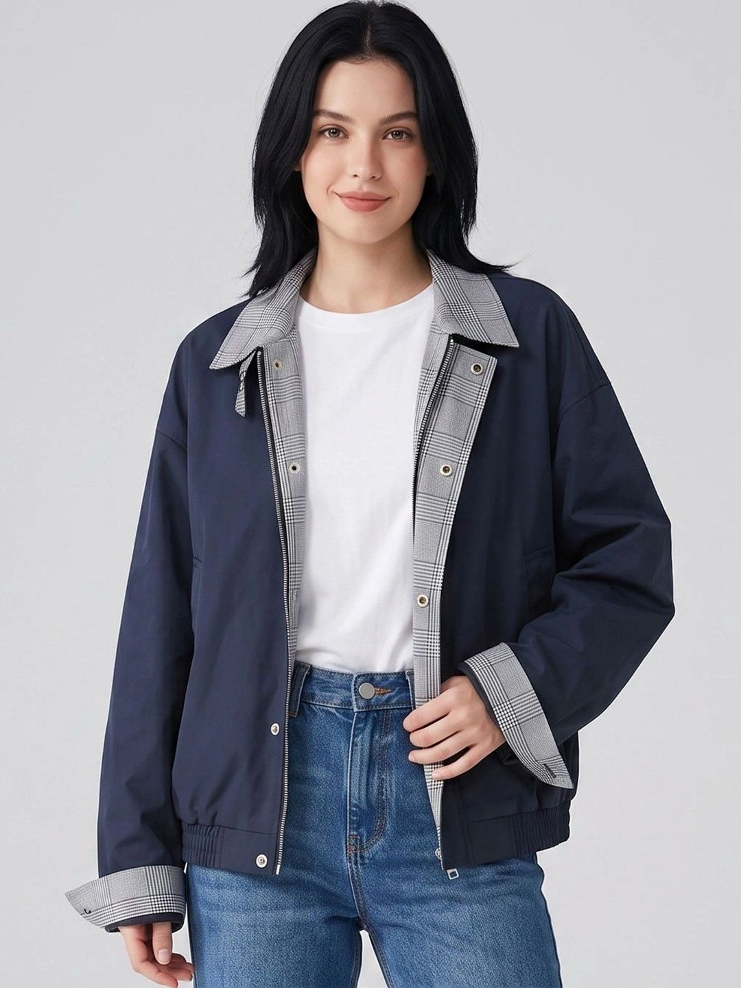 Suo Women Colourblocked Bomber Jacket with Spread Collar-picture-40