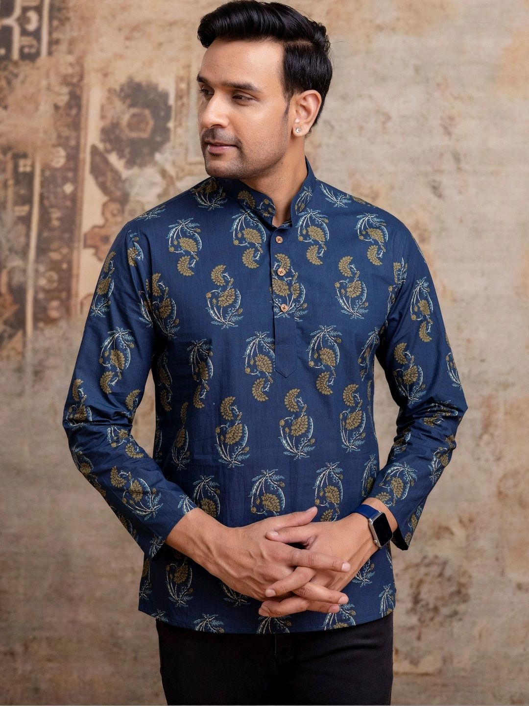 Shasak Men Floral Printed Indie Prints Kurta-image-2