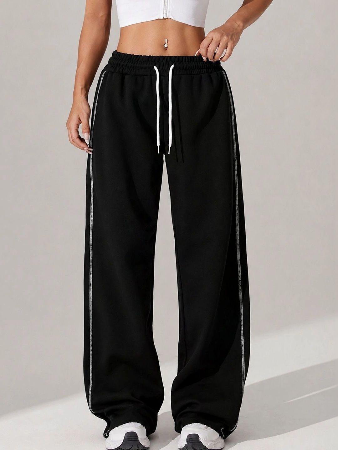 LERIYA FASHION Women Striped Tailored High-Rise Trousers-picture-33