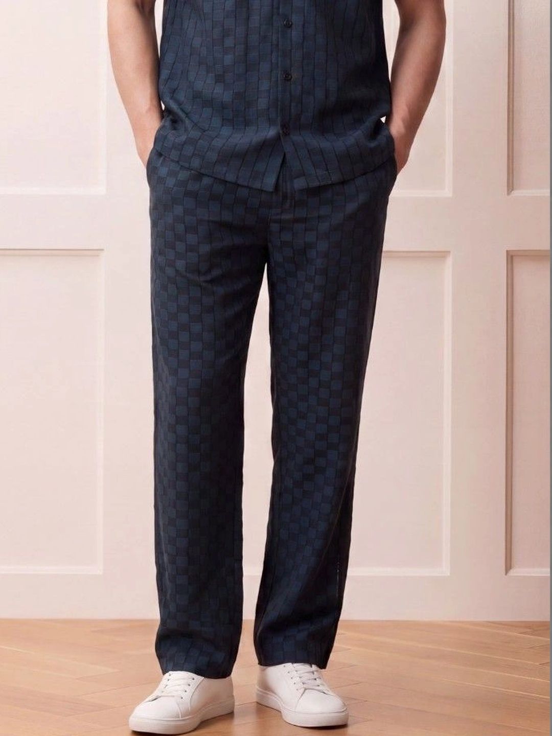 Auda Men Relaxed Trousers-picture-57