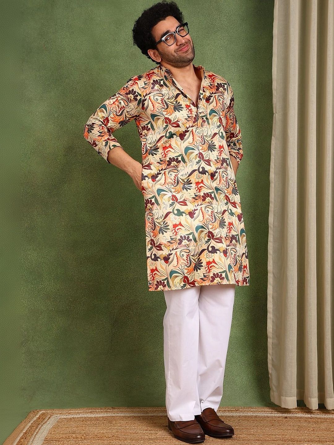 See Designs Men Floral Printed Regular Chanderi Silk Kurta with Pyjamas-picture-22