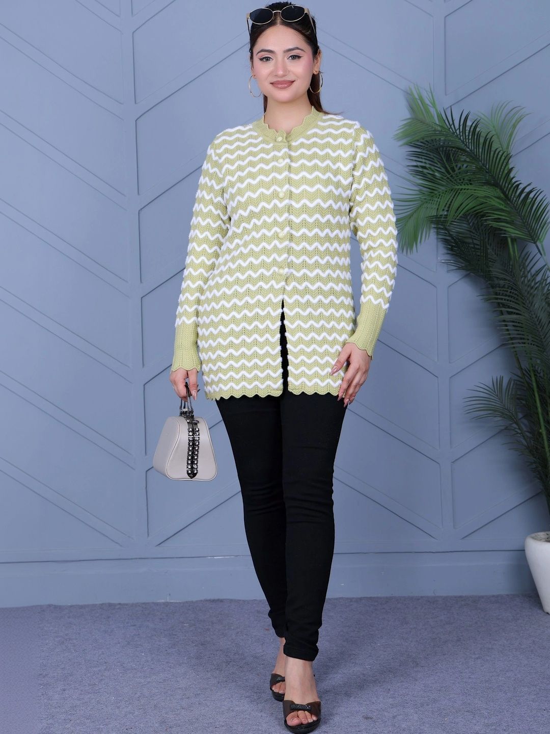 DUTCH DREAM Women Chevron Colourblocked Woollen Cardigan-picture-28