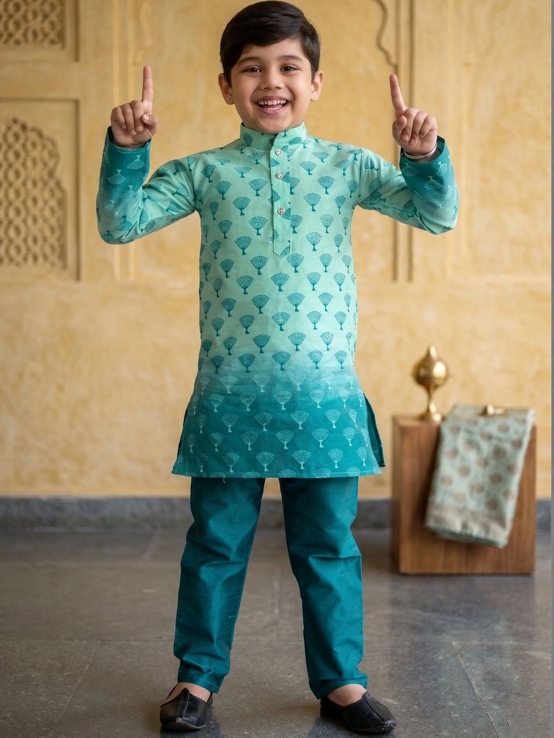 TAKE STYLE Boy Ethnic Motifs Printed Regular Dupion Silk Kurta with Trousers-picture-16