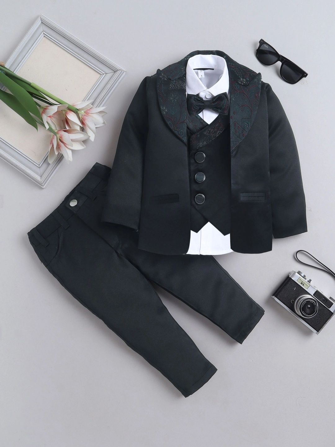 Miss & Chief Self Design Shawl Collar 3 Piece Blazer & Waistcoat & Trousers Suits-image-39