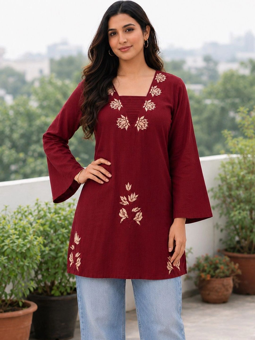 Aaghnya Floral Embroidered Square Neck Kurti-picture-58