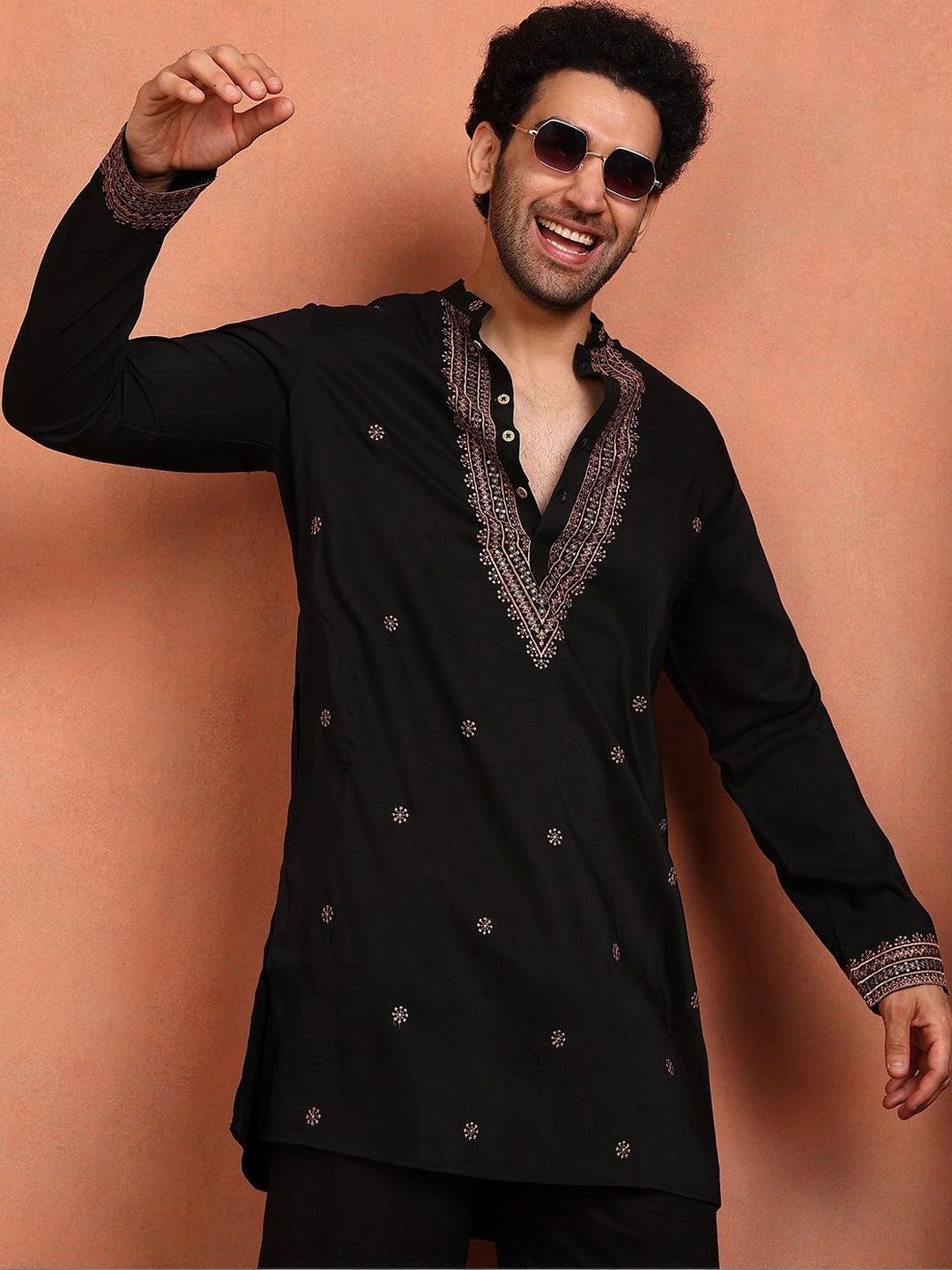 See Designs Men Embroidered Thread Work Kurta-image-30