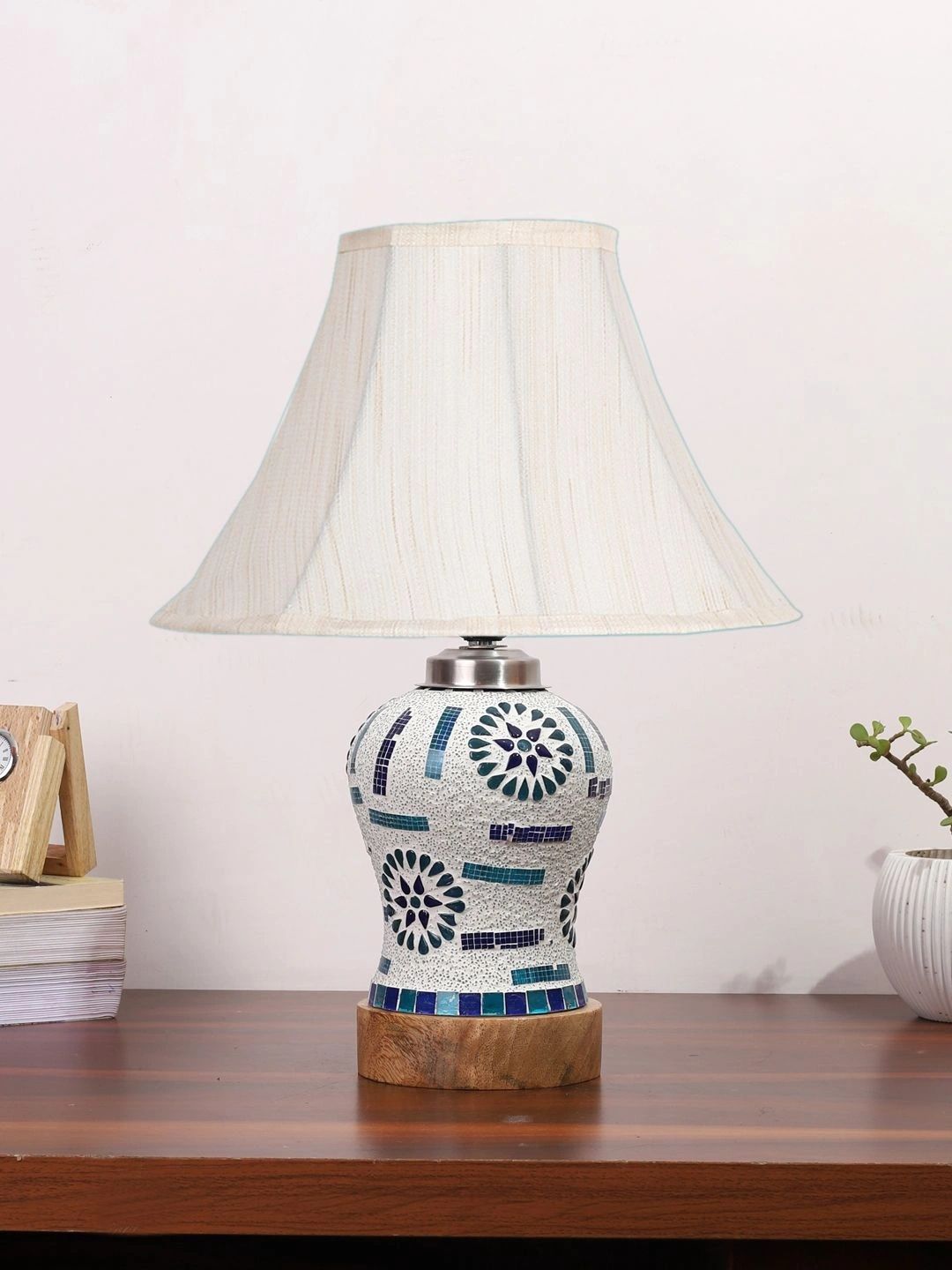 Myntra Elegant Homes Off White Glass Traditional Frusturical Shaped Table Lamp-picture-22