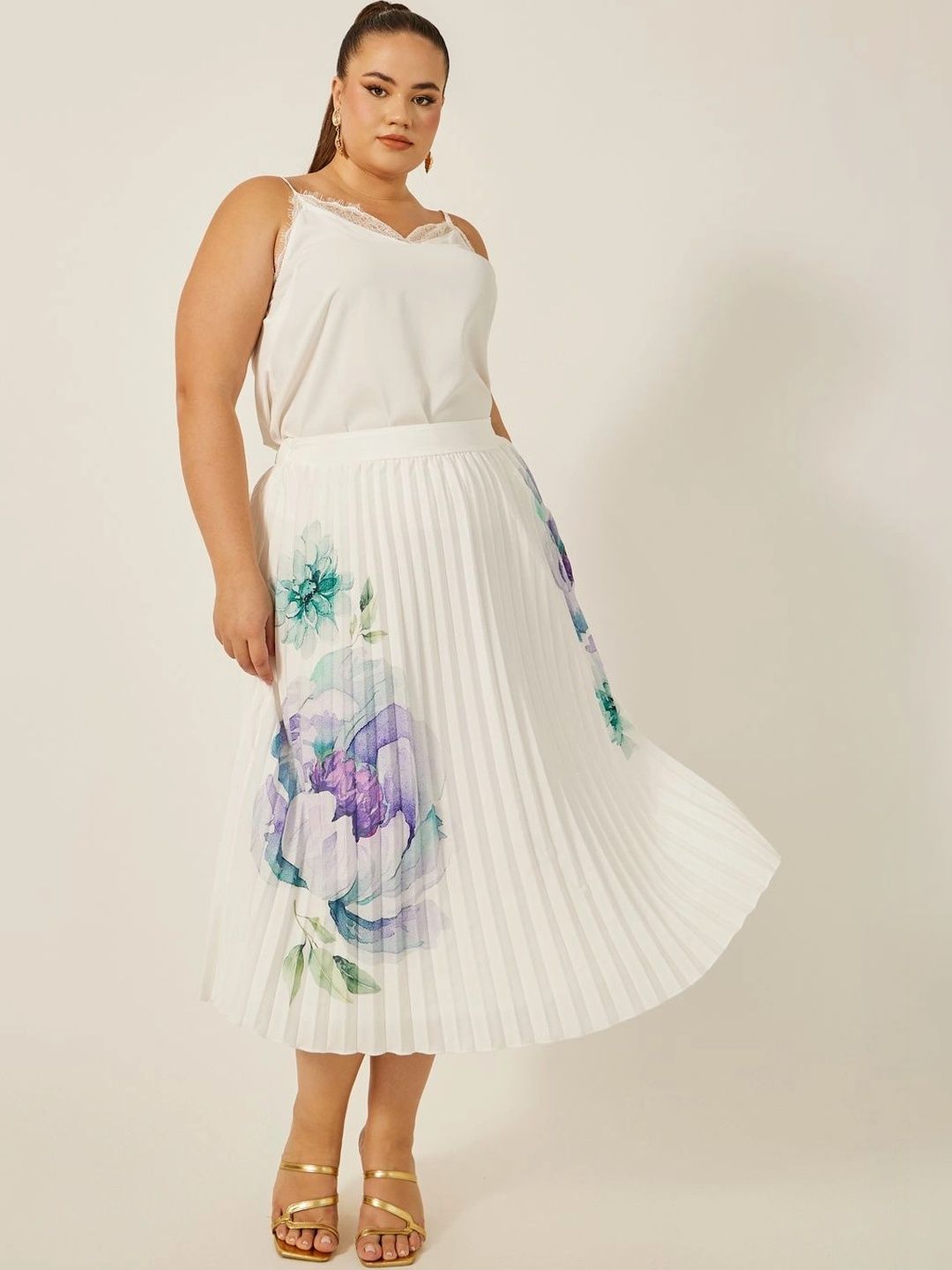 Styli Women Floral Knee Length Flared Skirt-picture-43