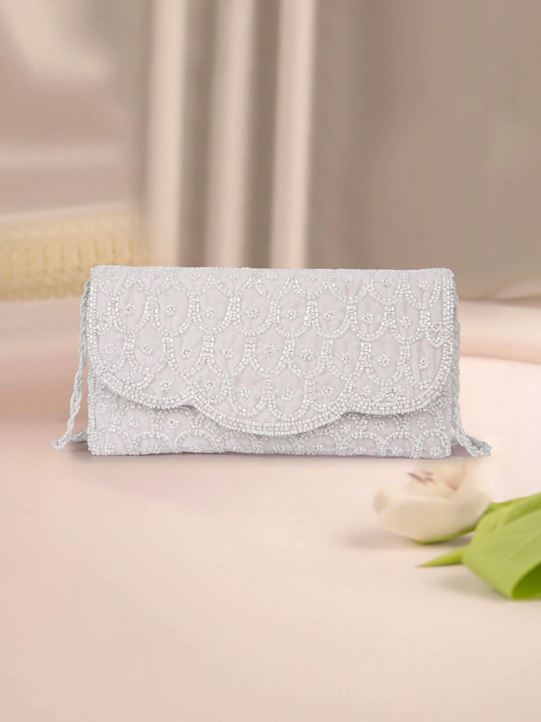 Lancer Embellished Envelope Clutch-picture-13