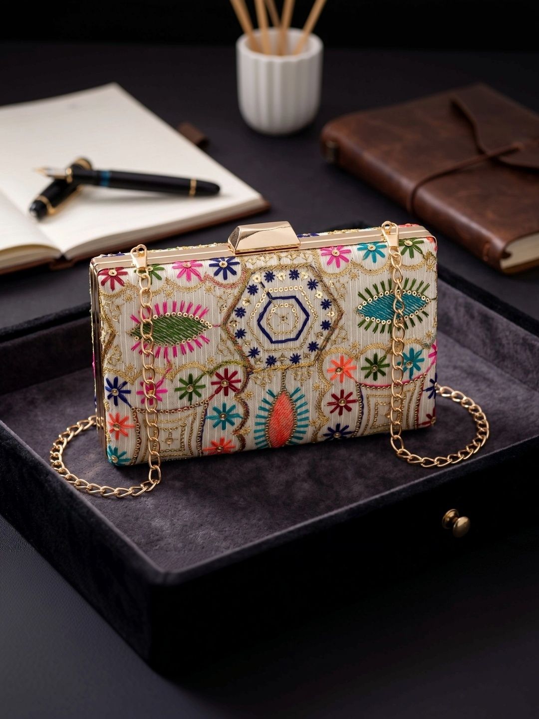 Rapid Costore Embroidered Box Clutch-picture-23