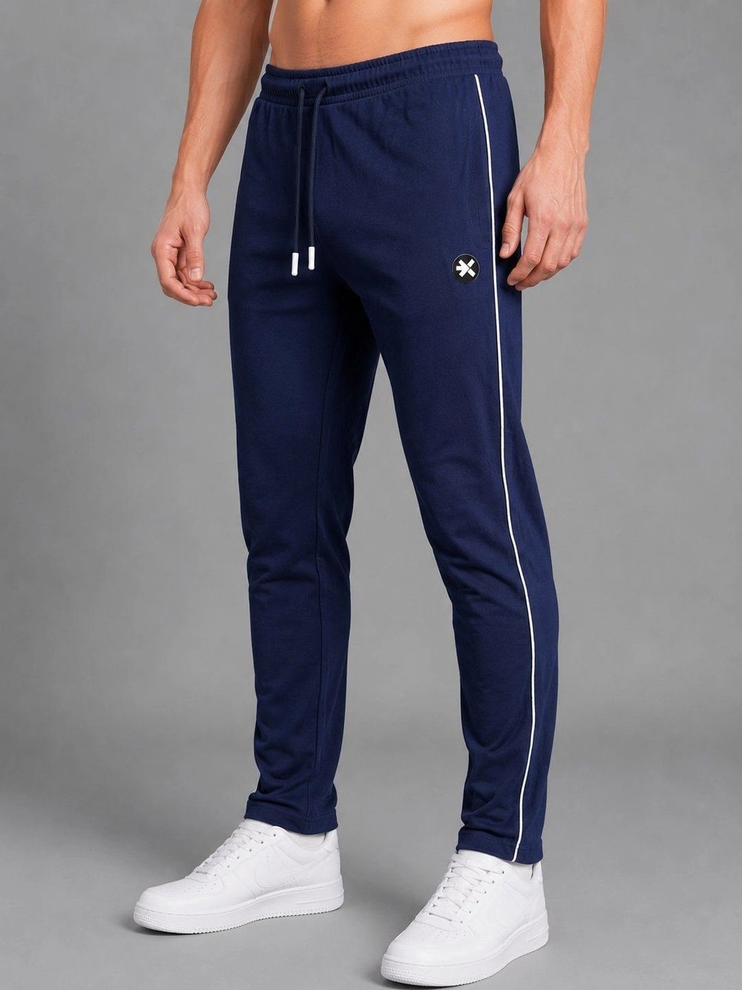 HRX by Hrithik Roshan Men Regular Fit Training Joggers-picture-20