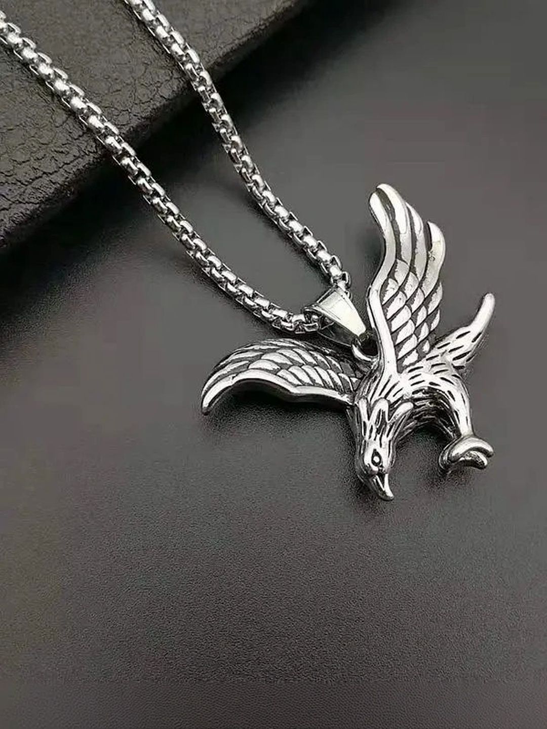 Celestria Men Necklace-picture-35