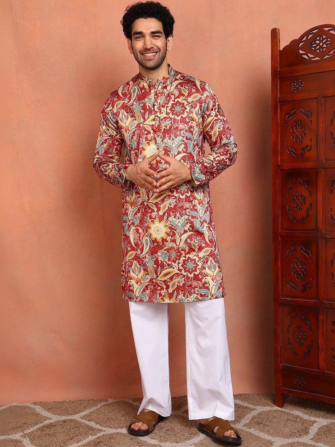 See Designs Men Floral Printed Indie Florals Satin Kurta-picture-41