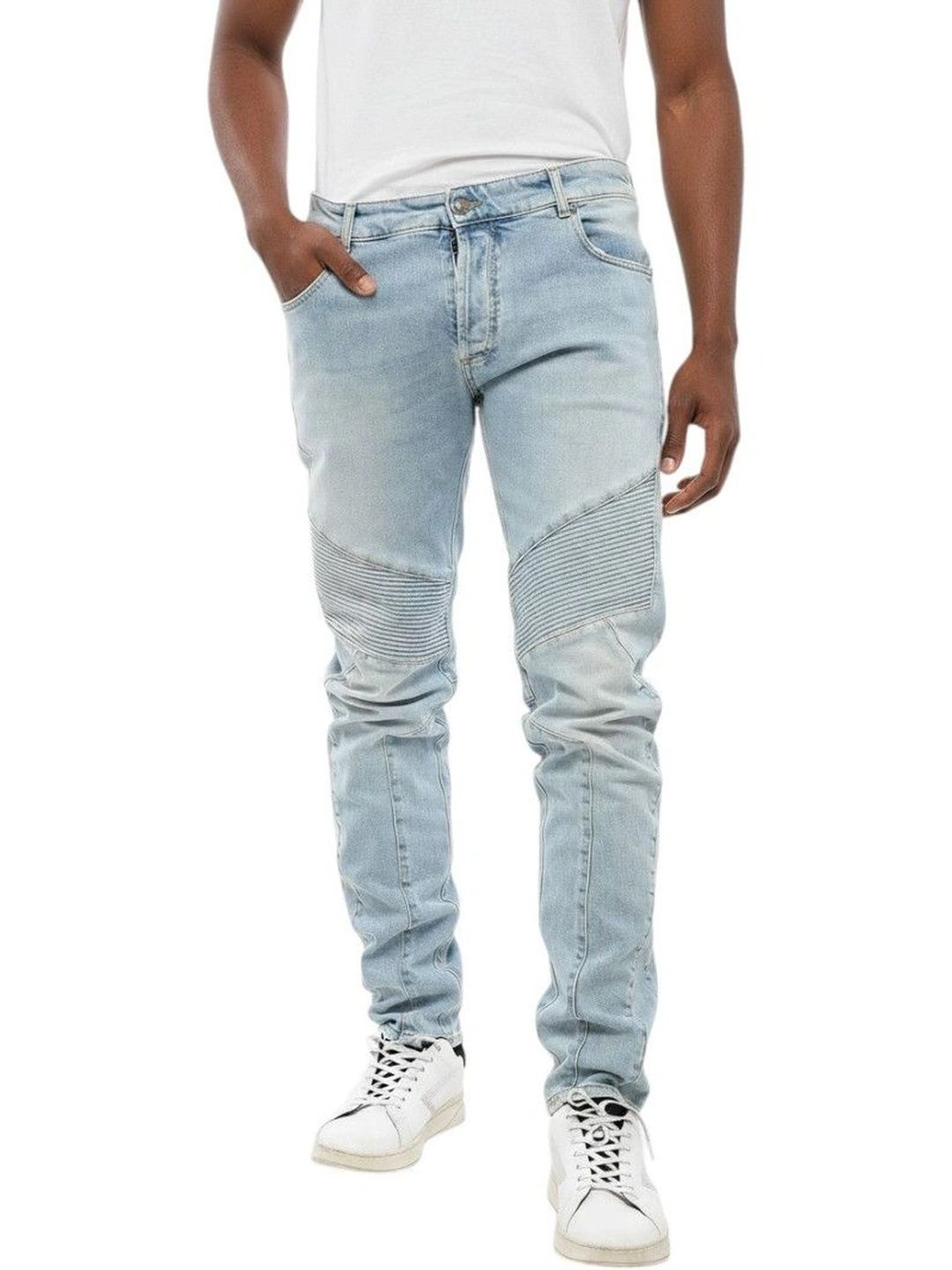 Balmain Men Tapered Fit Mid-Rise Jeans-picture-24
