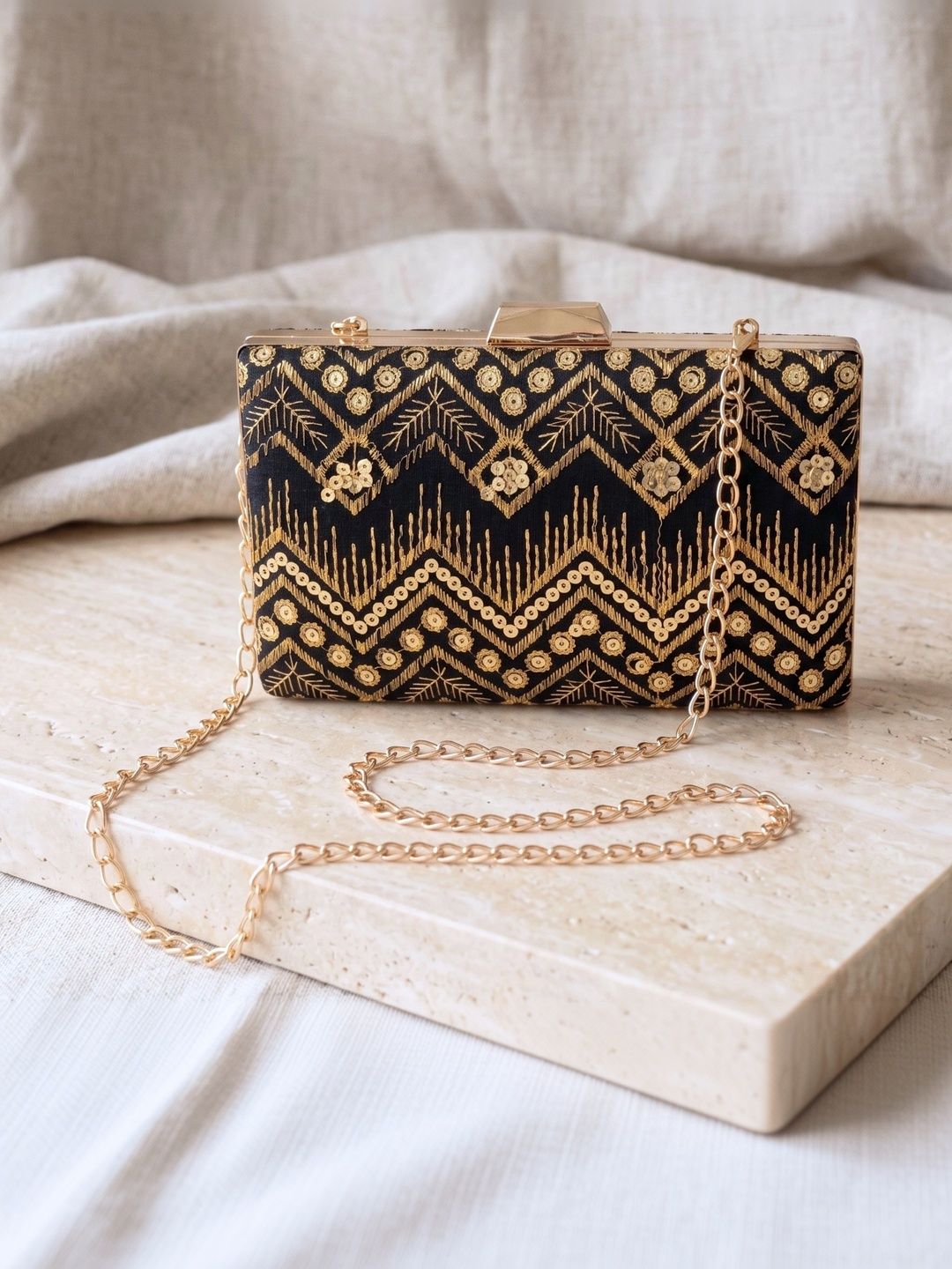 Rapid Costore Embroidered Embellished Box Clutch-picture-19