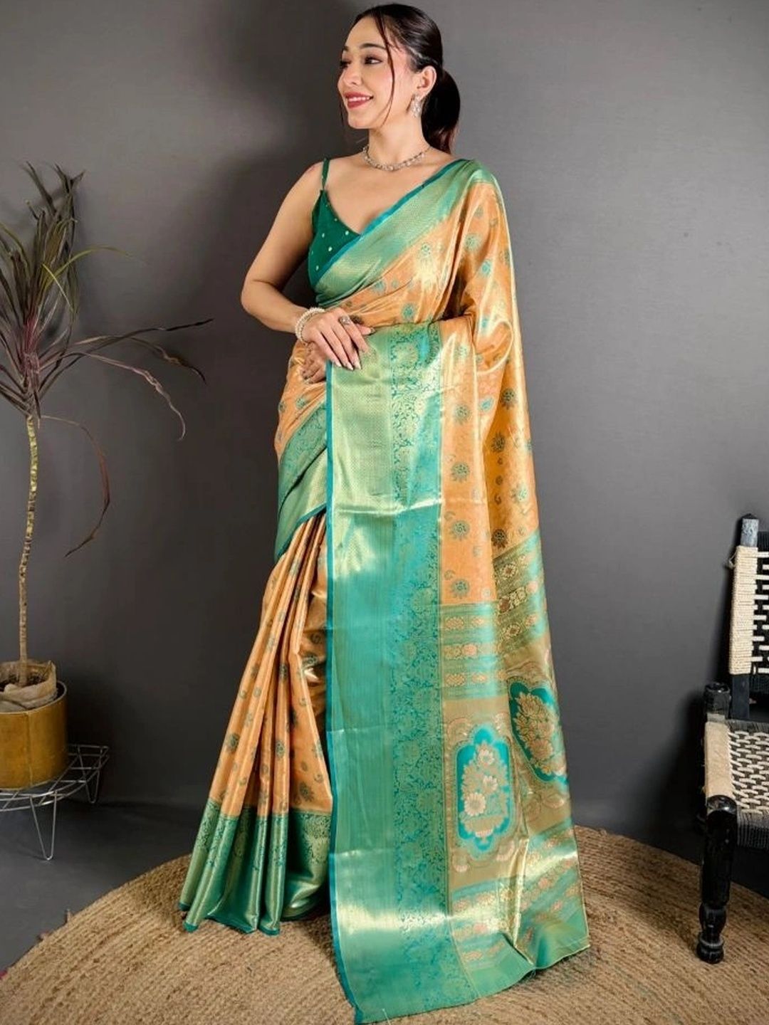 Suha Floral Zari Art Silk Kanjeevaram Saree-picture-28