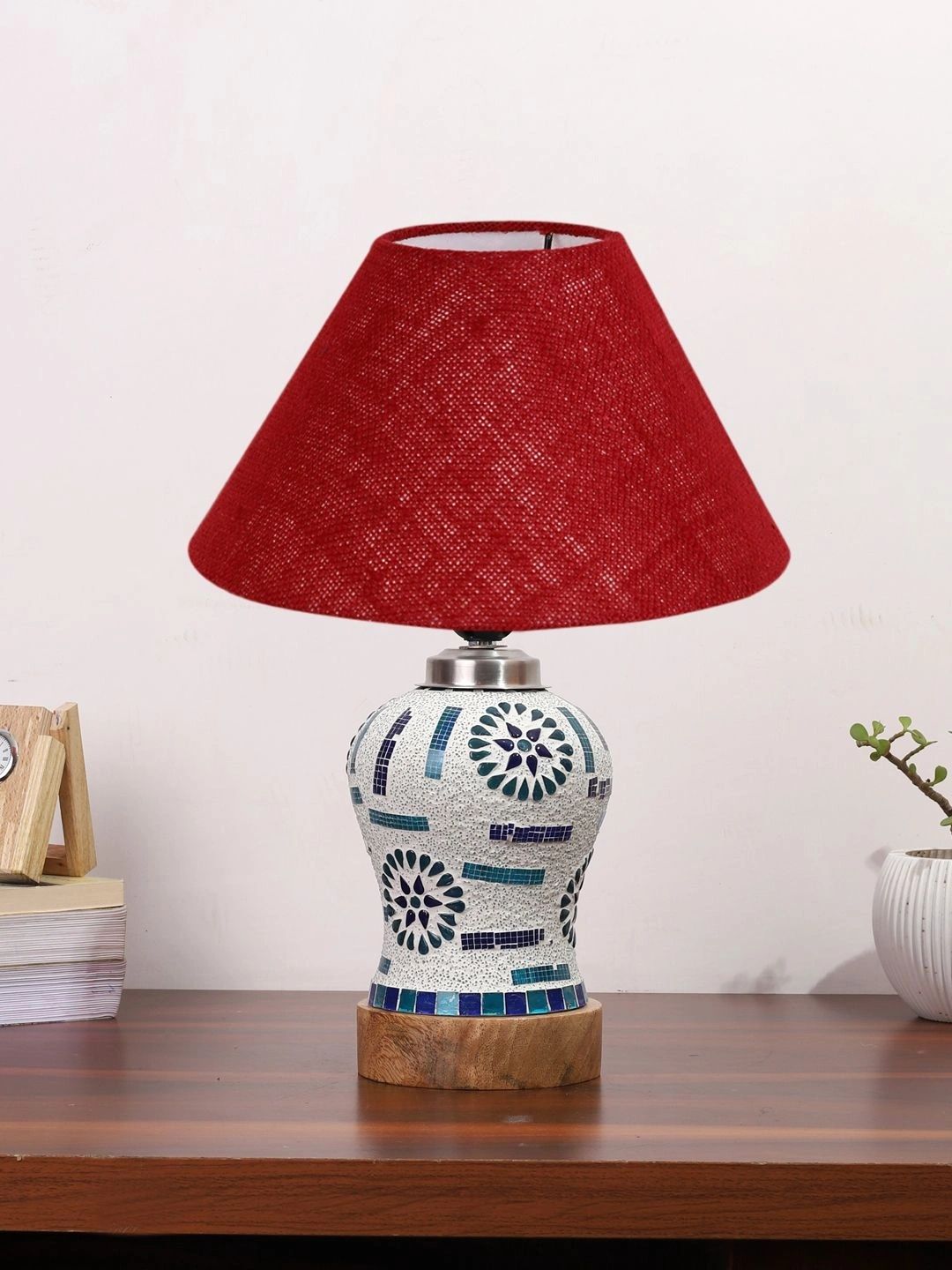 Myntra Elegant Homes Maroon Textured Glass Traditional Frusturical Shaped Table Lamp-picture-28
