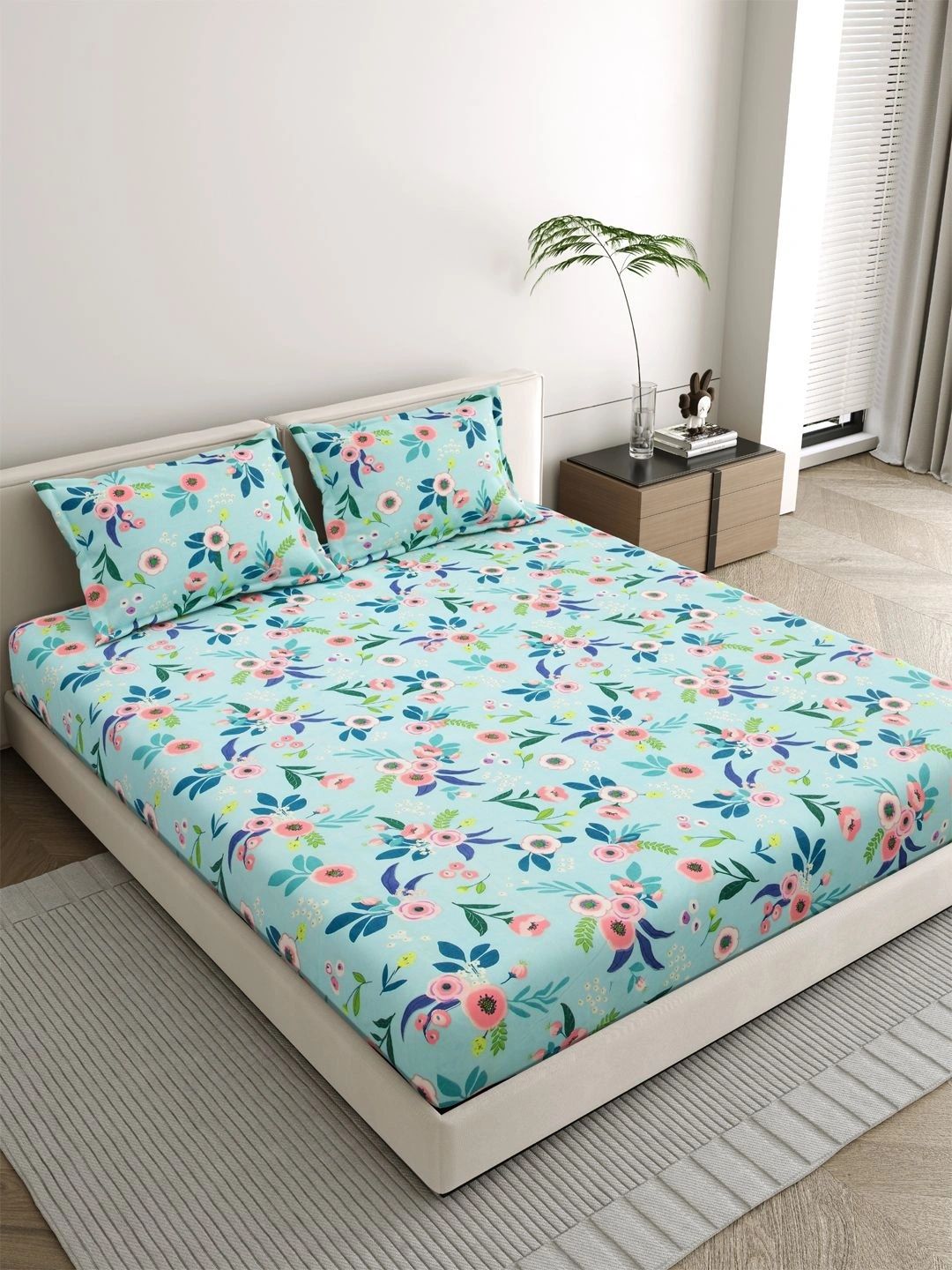 Sangria Blue Floral 160 TC Bedsheet with 2 Pillow Covers
