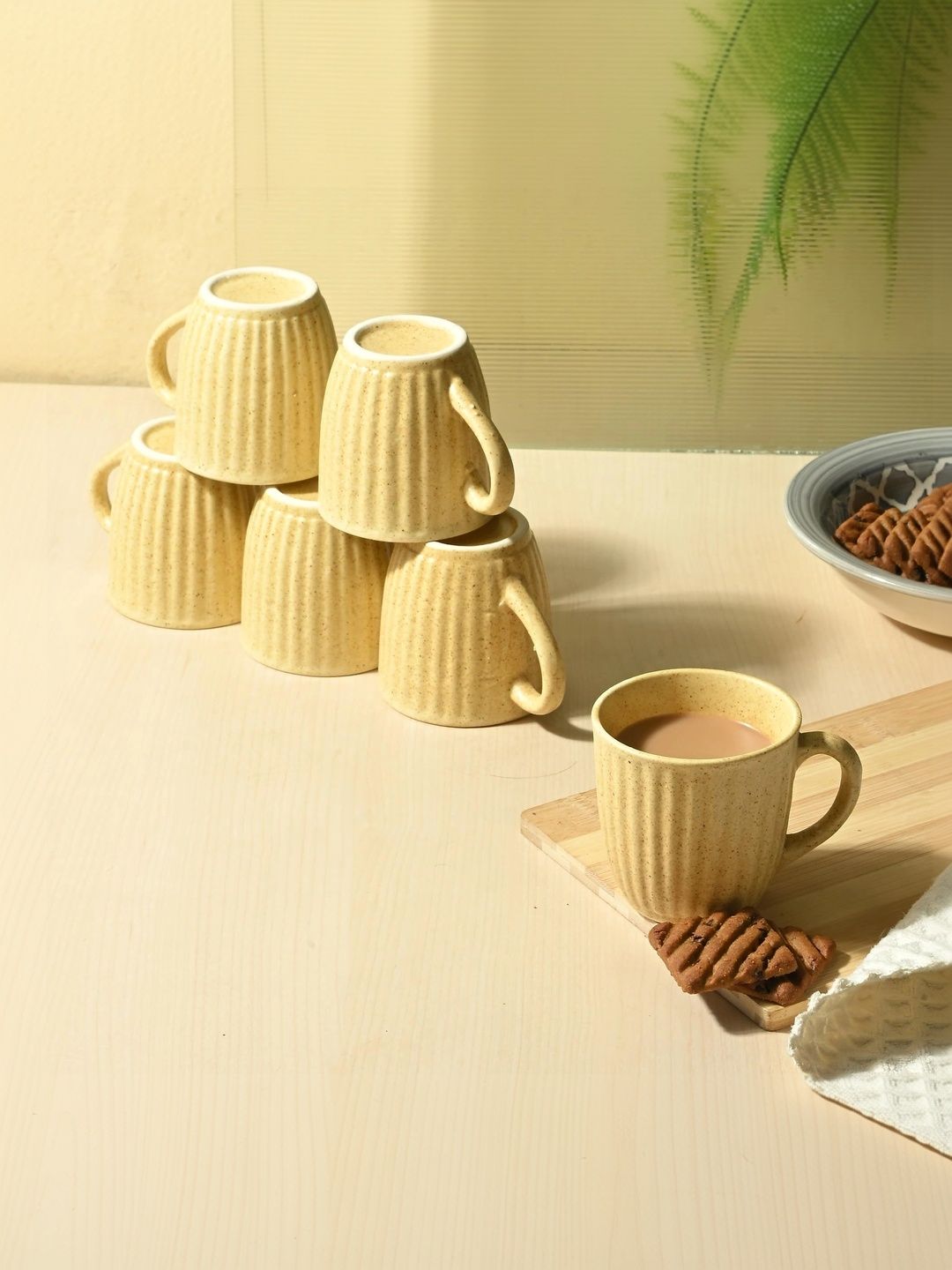 Aura Nude-Coloured & White Crafted Ceramics Textured Glass Matte Mugs Set of Cups and Mugs-picture-27