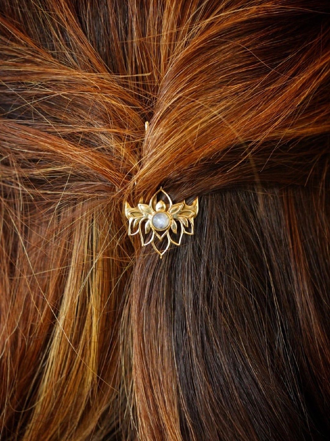 Soul Works Women Embellished Comb Pin-image-44