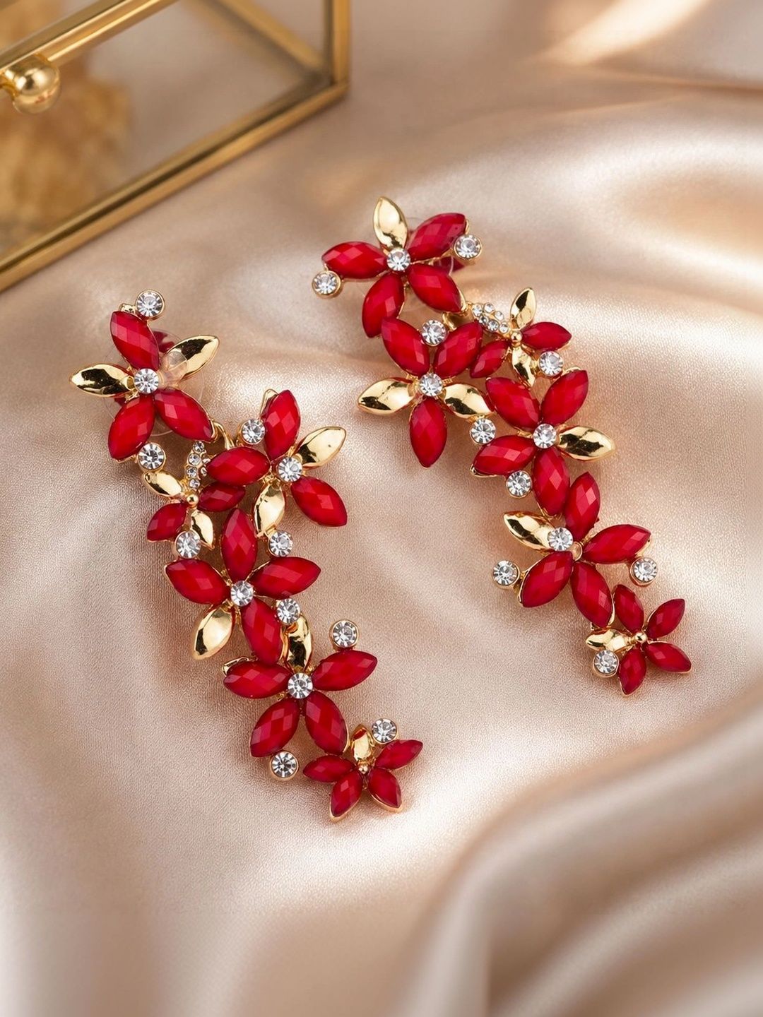Derben Clove Floral Drop Earrings-picture-25