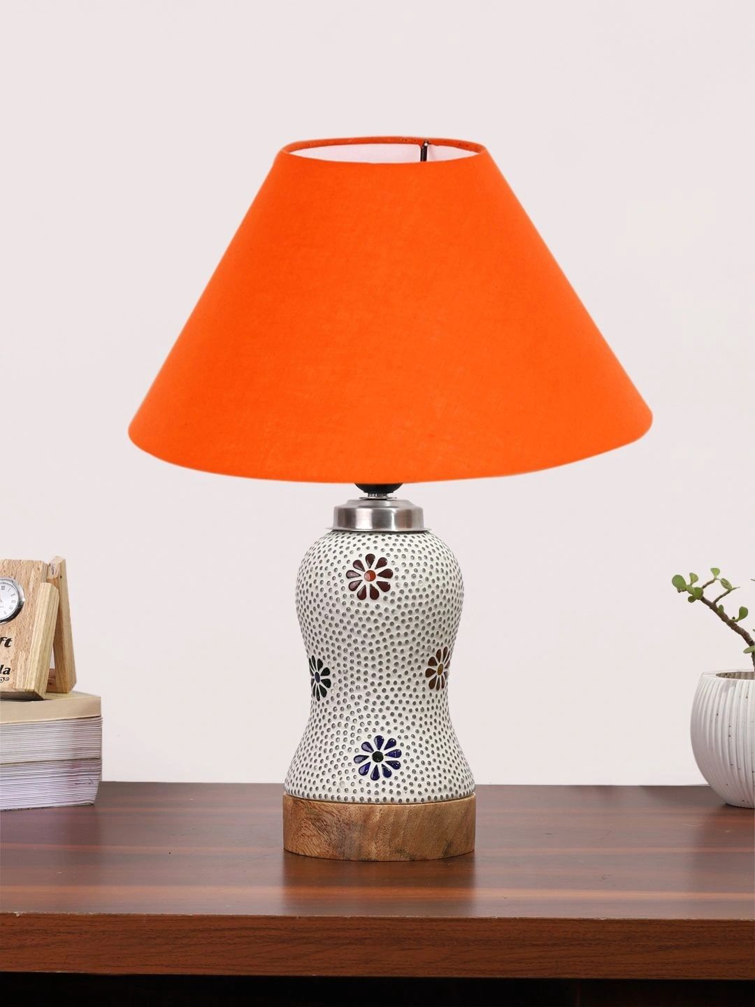 Myntra Elegant Homes Orange Textured Glass Traditional Frusturical Shaped Table Lamp-picture-26