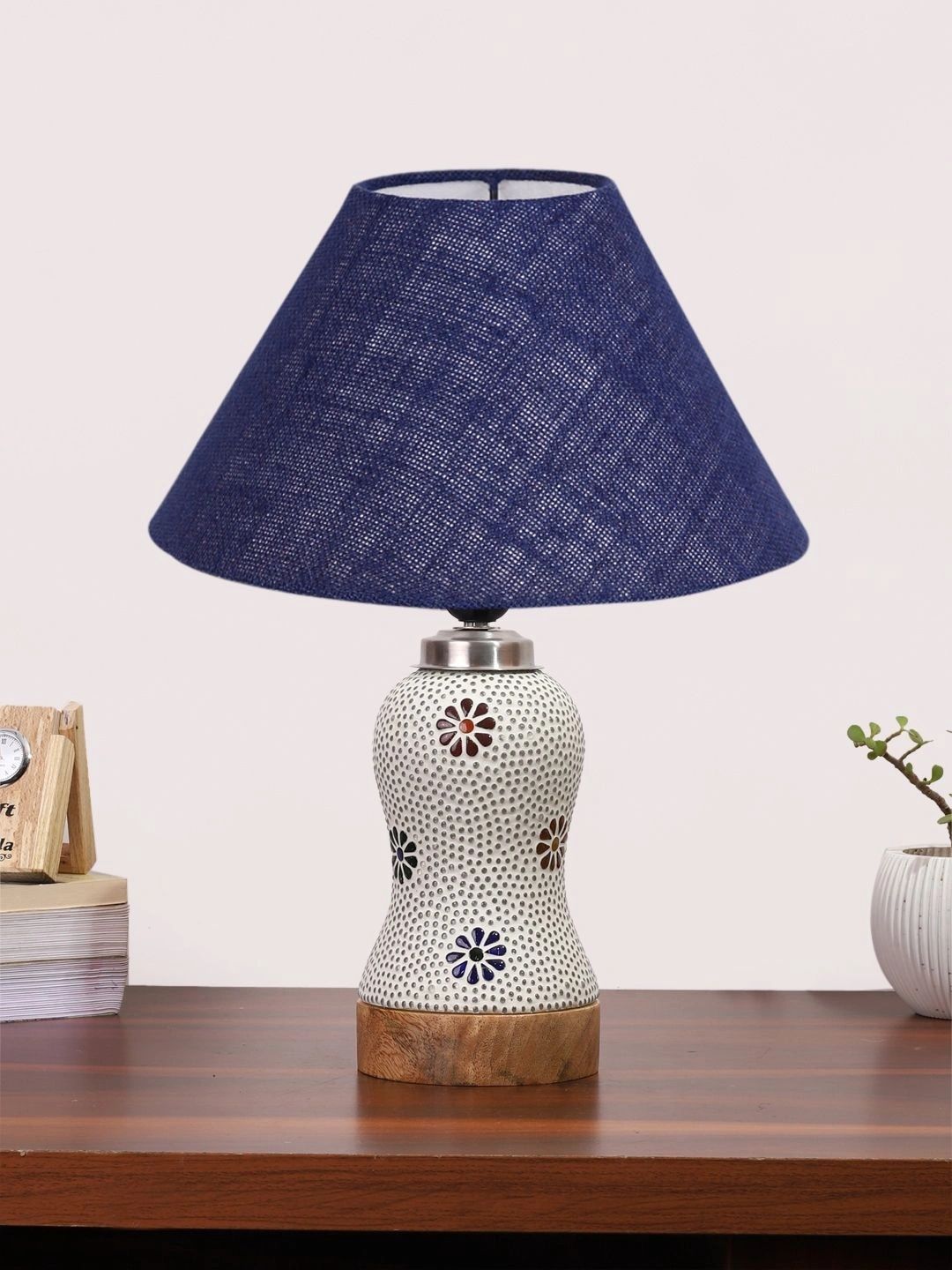 Myntra Elegant Homes Blue Textured Glass Traditional Frusturical Shaped Table Lamp-picture-37