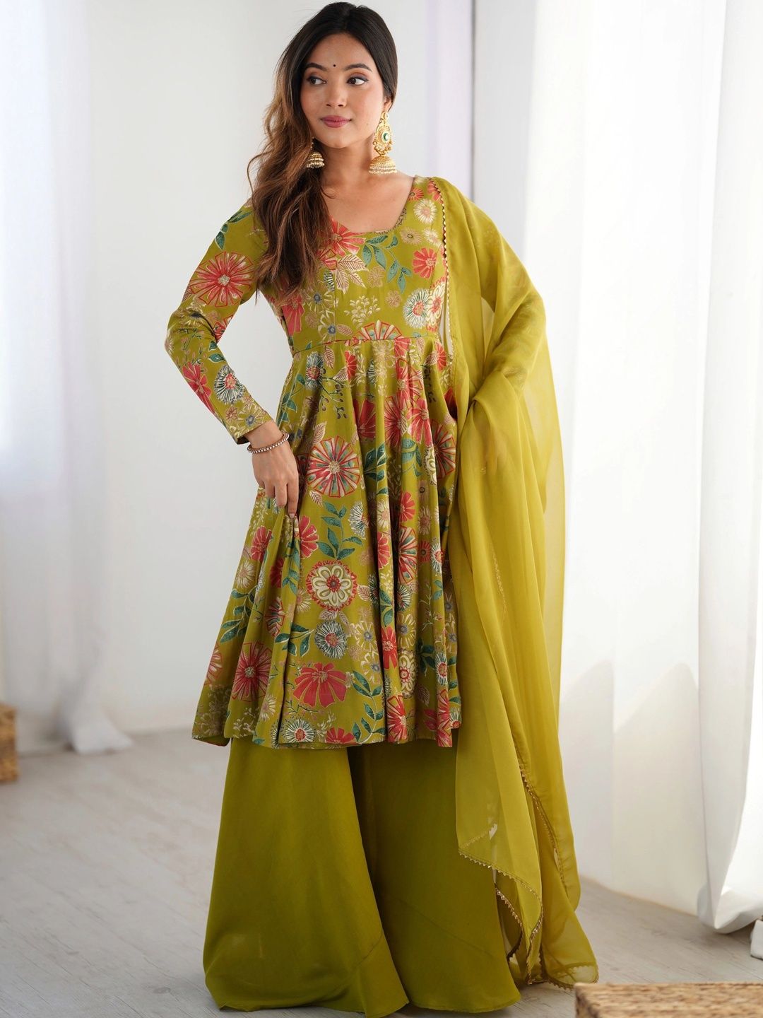 Chandbaali Women Floral Printed Regular Chanderi Silk Kurta with Palazzos & With Dupatta-picture-22
