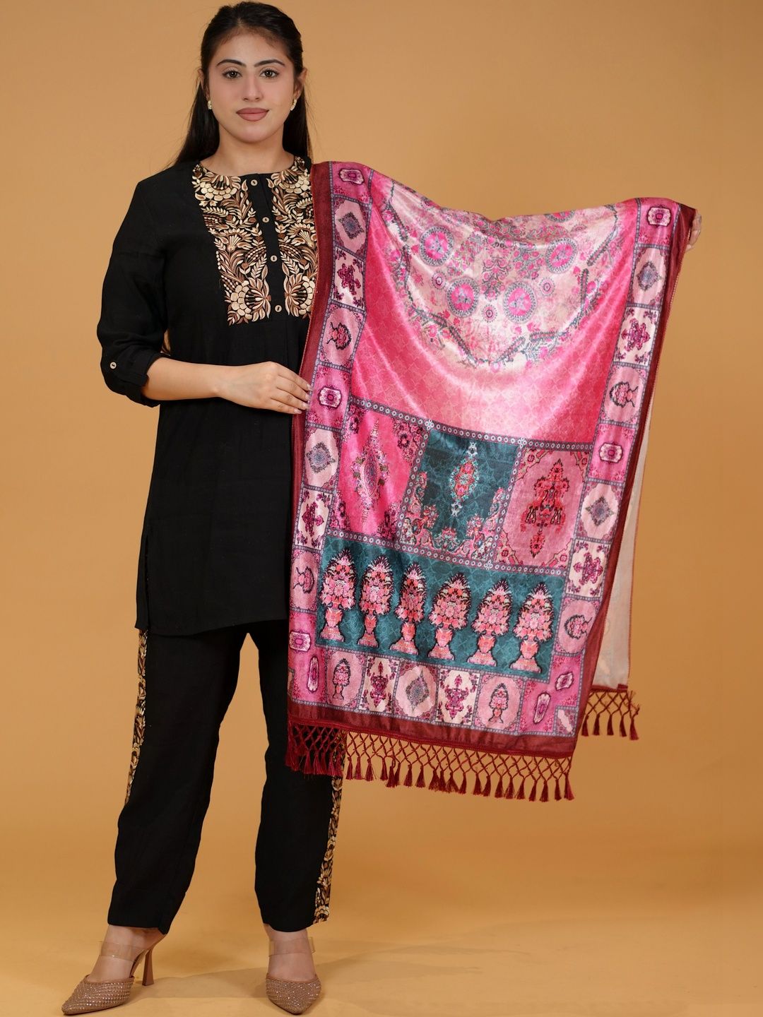 S.T. Women Paisley Printed Acrylic Shawl-picture-43