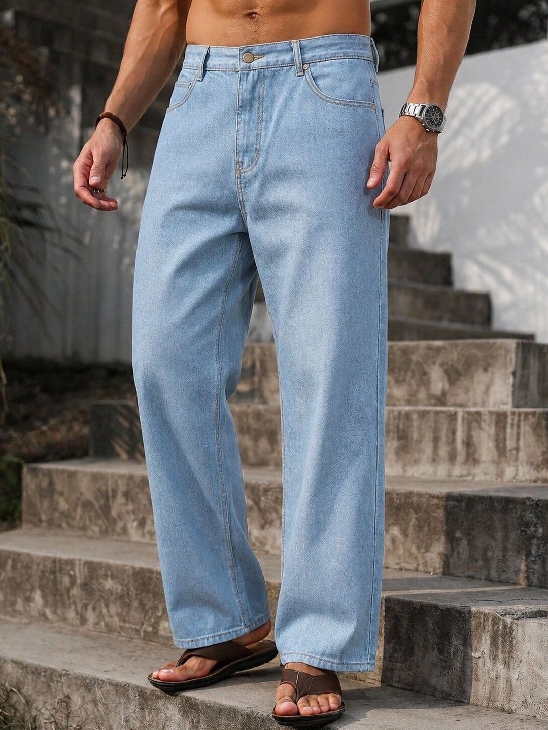 Classic Torch Men Loose Mid-Rise Light Fade Jeans-picture-11
