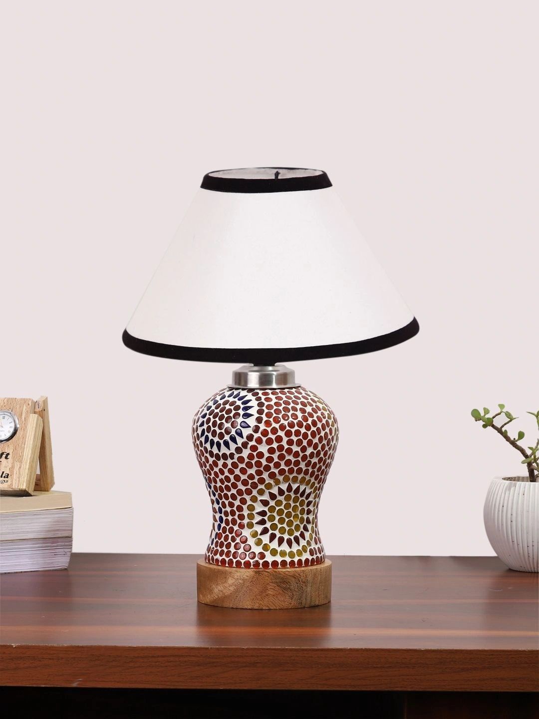 Myntra Elegant Homes White Textured Glass Traditional Frusturical Shaped Table Lamp-picture-36