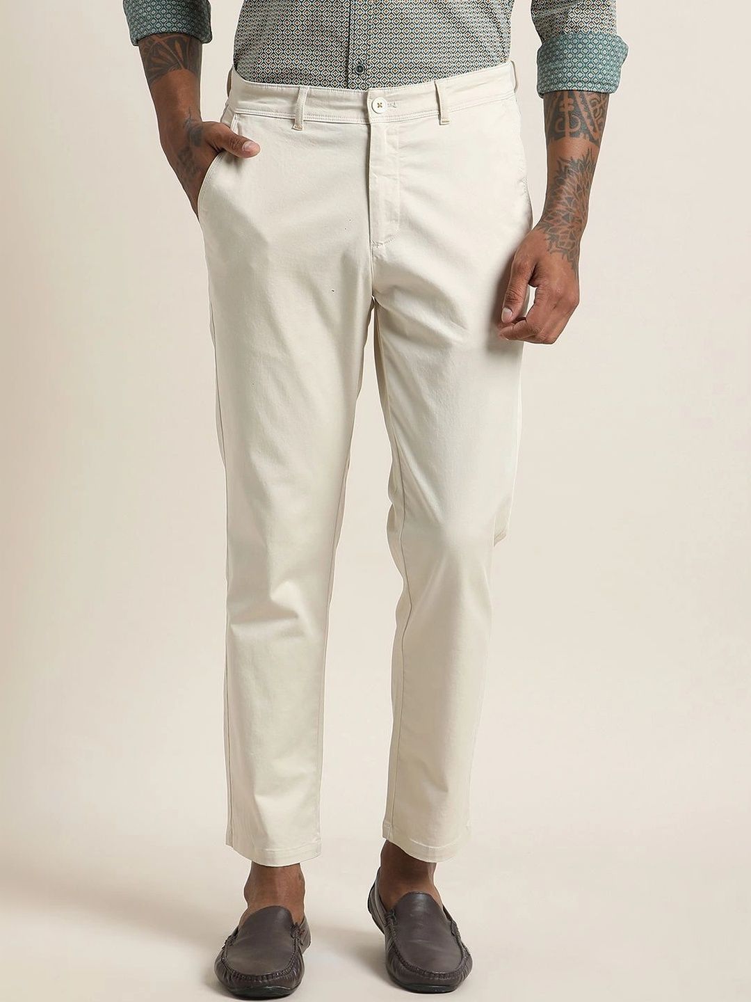 Turtle Men Relaxed Slim Fit Trousers-picture-40