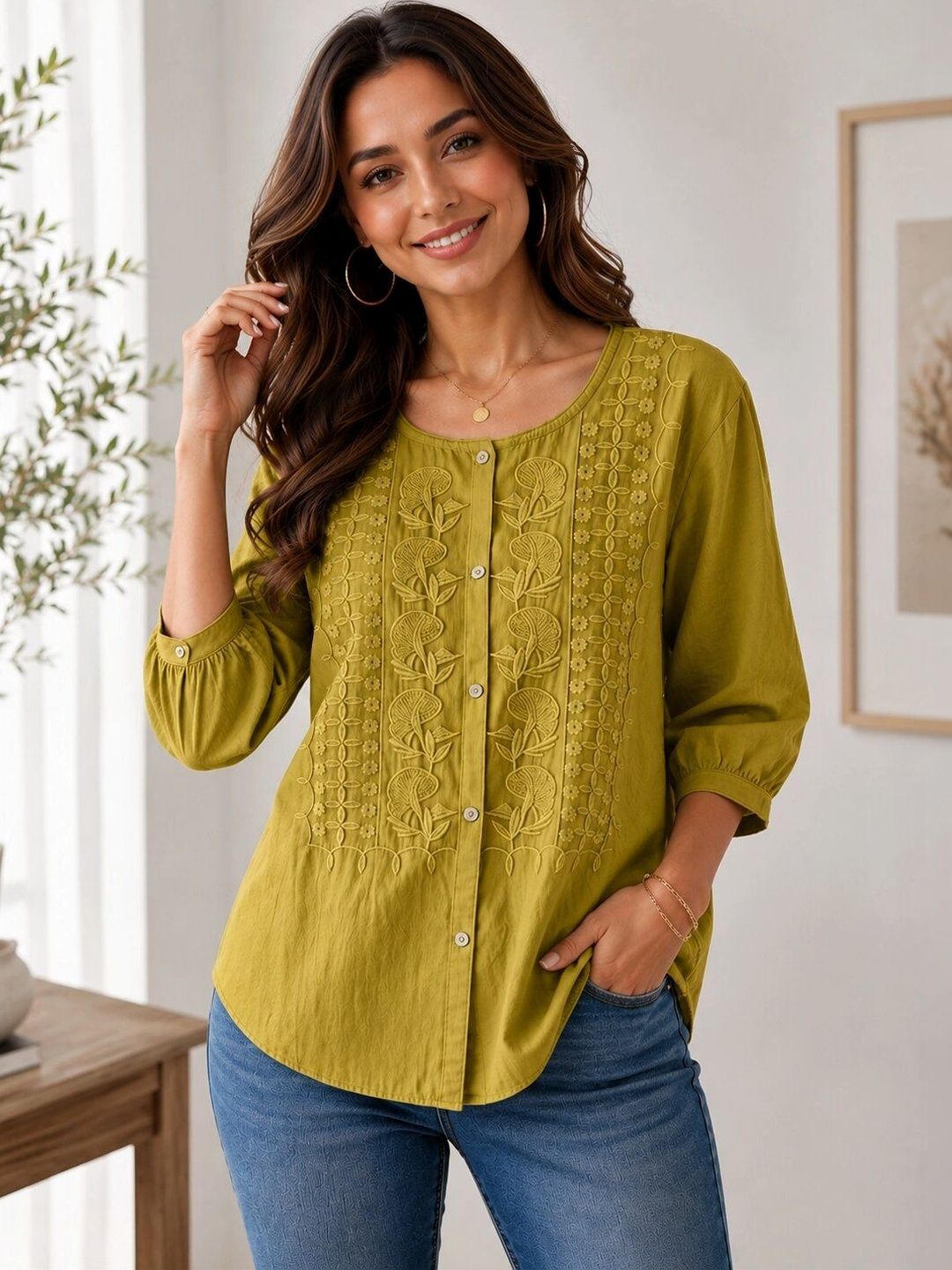 Moda Rapido Floral Embroidered Cotton Top-picture-10