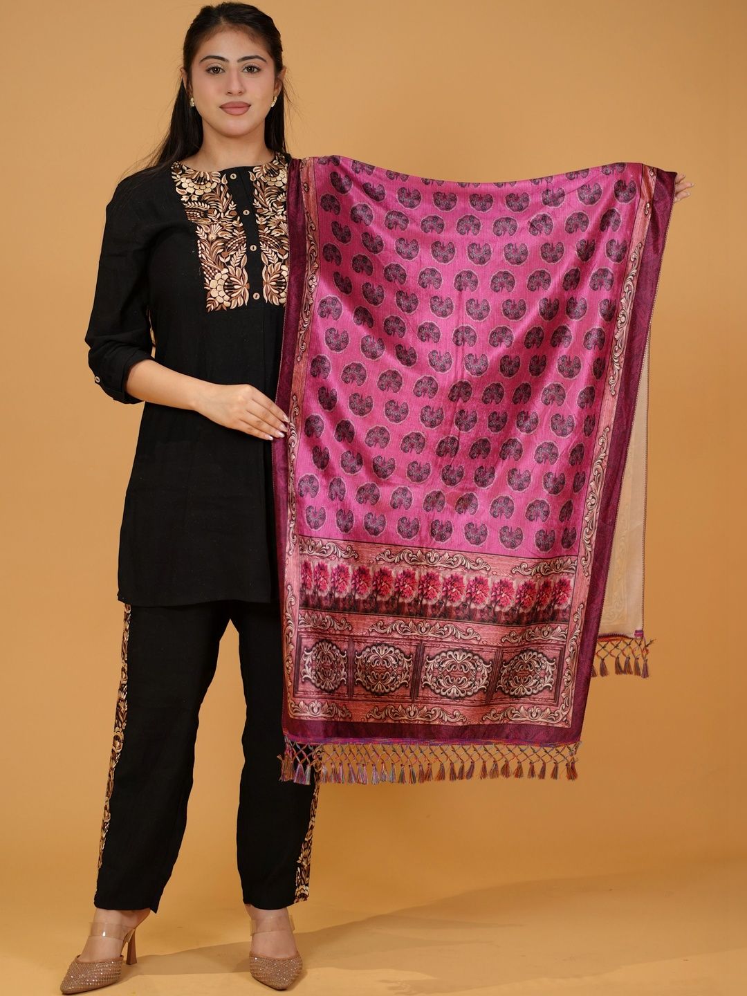 S.T. Women Paisley Printed Acrylic Shawl-picture-28