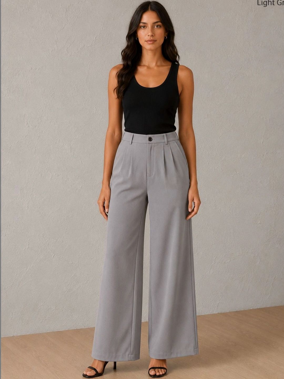 Kyber Women Relaxed Straight Leg High-Rise Easy Wash Pleated Trousers-picture-15