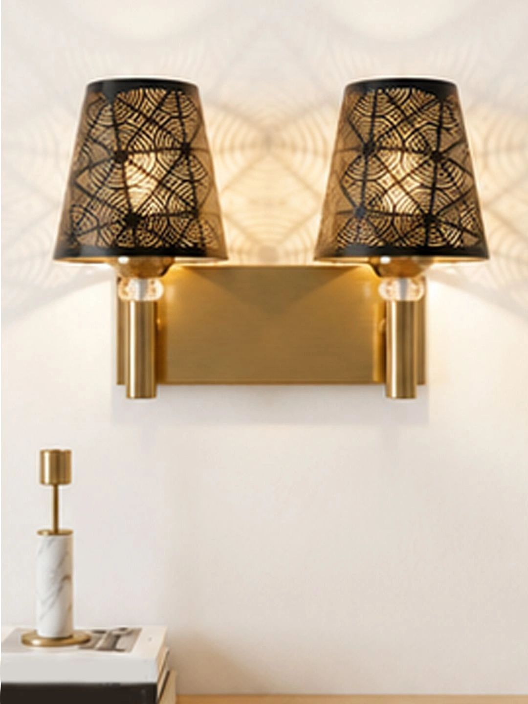 Myntra Elegant Homes Black Metal Contemporary Frustum Shaped Wall Lamp-picture-35