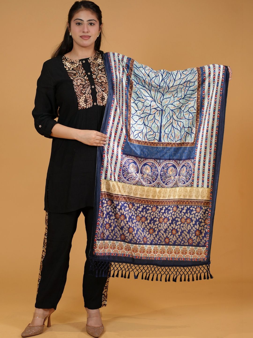 S.T. Women Botanical Printed Acrylic Shawl-picture-43