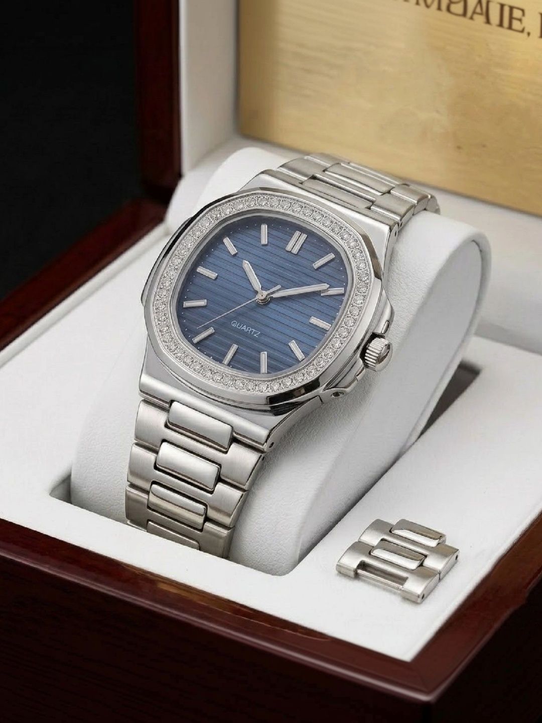 SZN Men Dial & Stainless Steel Straps Analogue Watch Diamond Rosra SilverYO-image-20