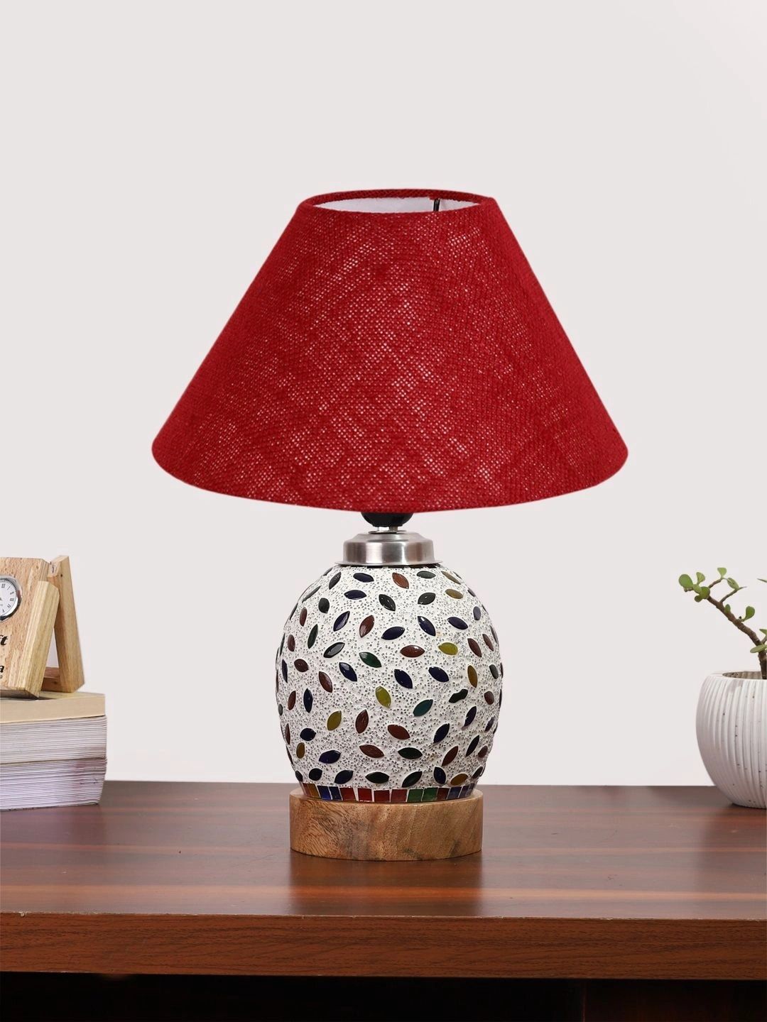 Myntra Elegant Homes Maroon Textured Glass Traditional Bell Shaped Table Lamp-picture-24