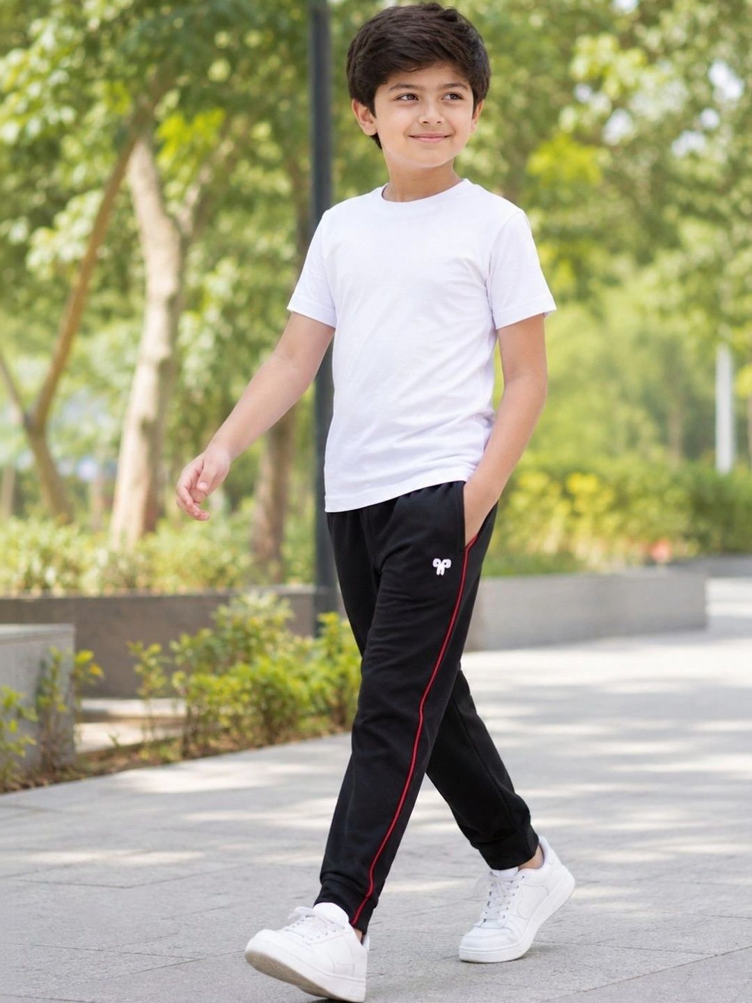 Tulia & Thiha Regular Fit Training Track Pants-picture-38