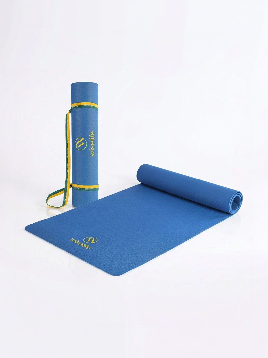 WiseLife Blue Rectangular Anti-Skid Yoga Mat With Sleek Strap