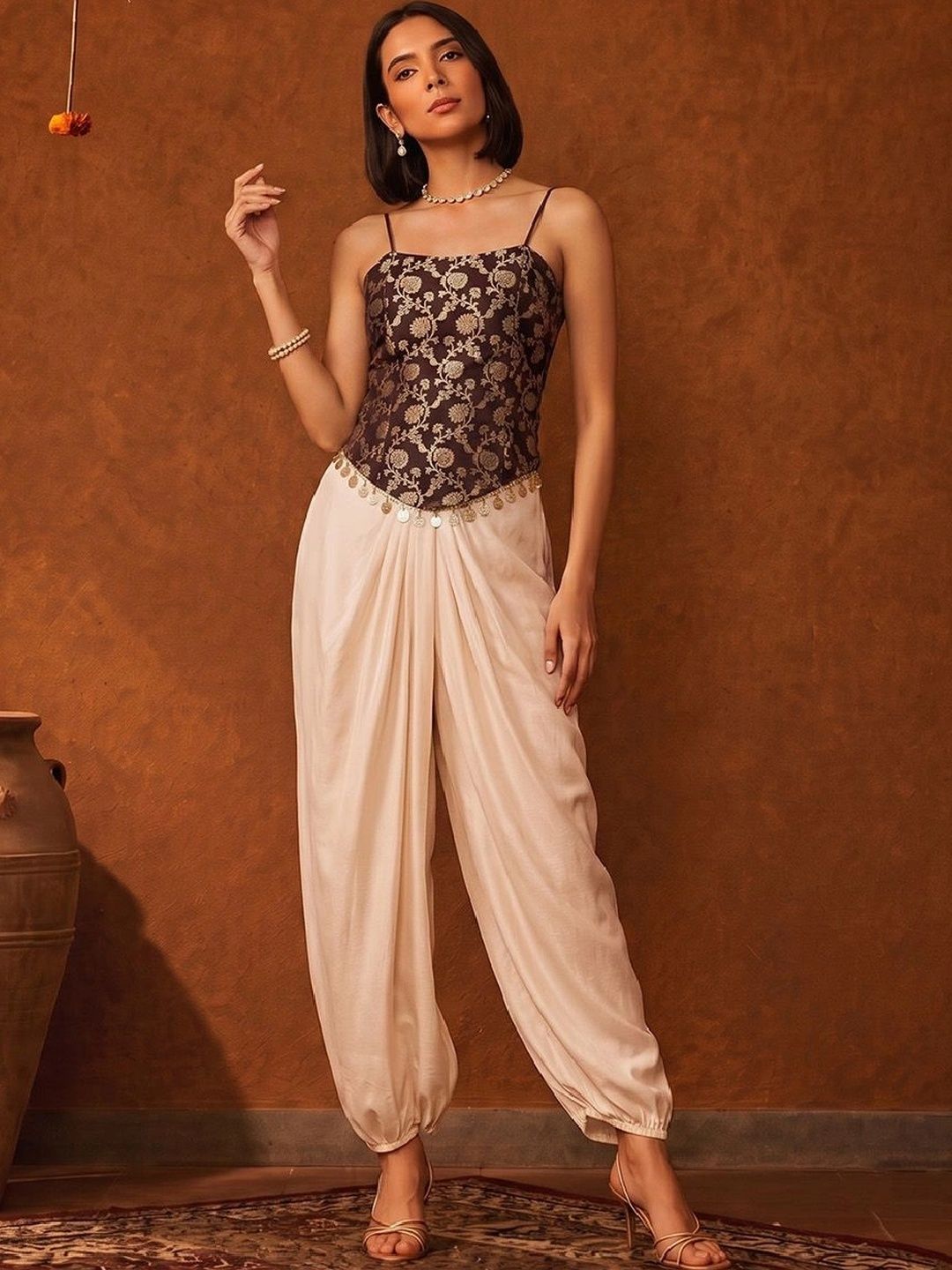 Varanga Floral Print Ethnic Top-picture-9