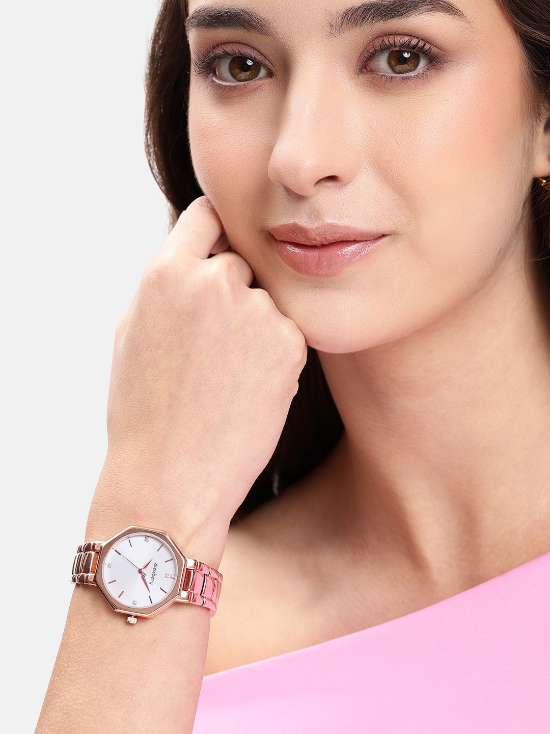 DressBerry Women Bracelet Style Straps Analogue Watch DBLuxe-604-WH