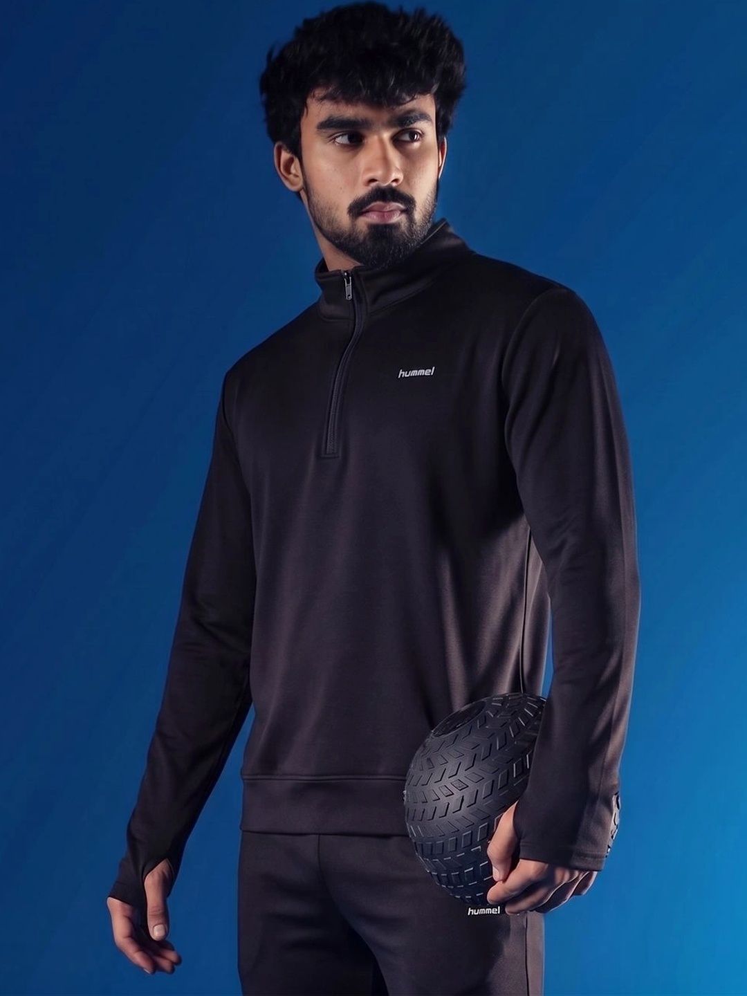 hummel Men Lightweight Training or Gym Sporty Jacket deal from myntra hummel Men Lightweight Training or Gym Sporty Jacket deal from myntra