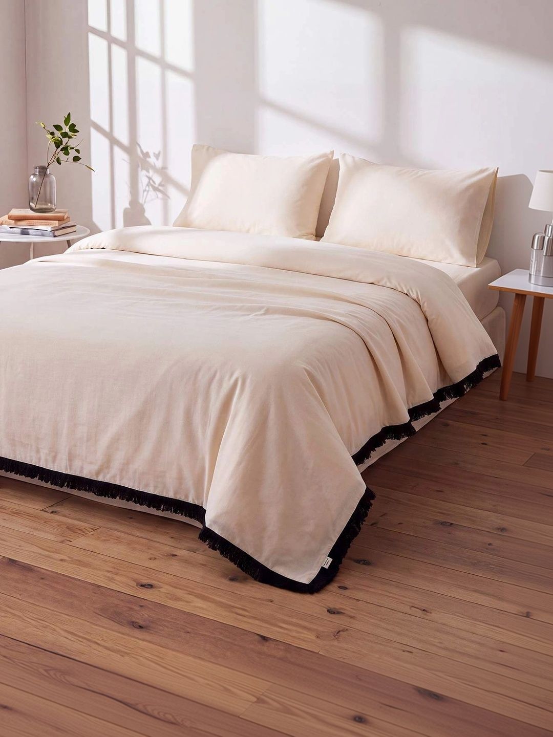 Trendyol Cream & Black Striped Duvet Cover With 2 Pillow Covers-picture-39