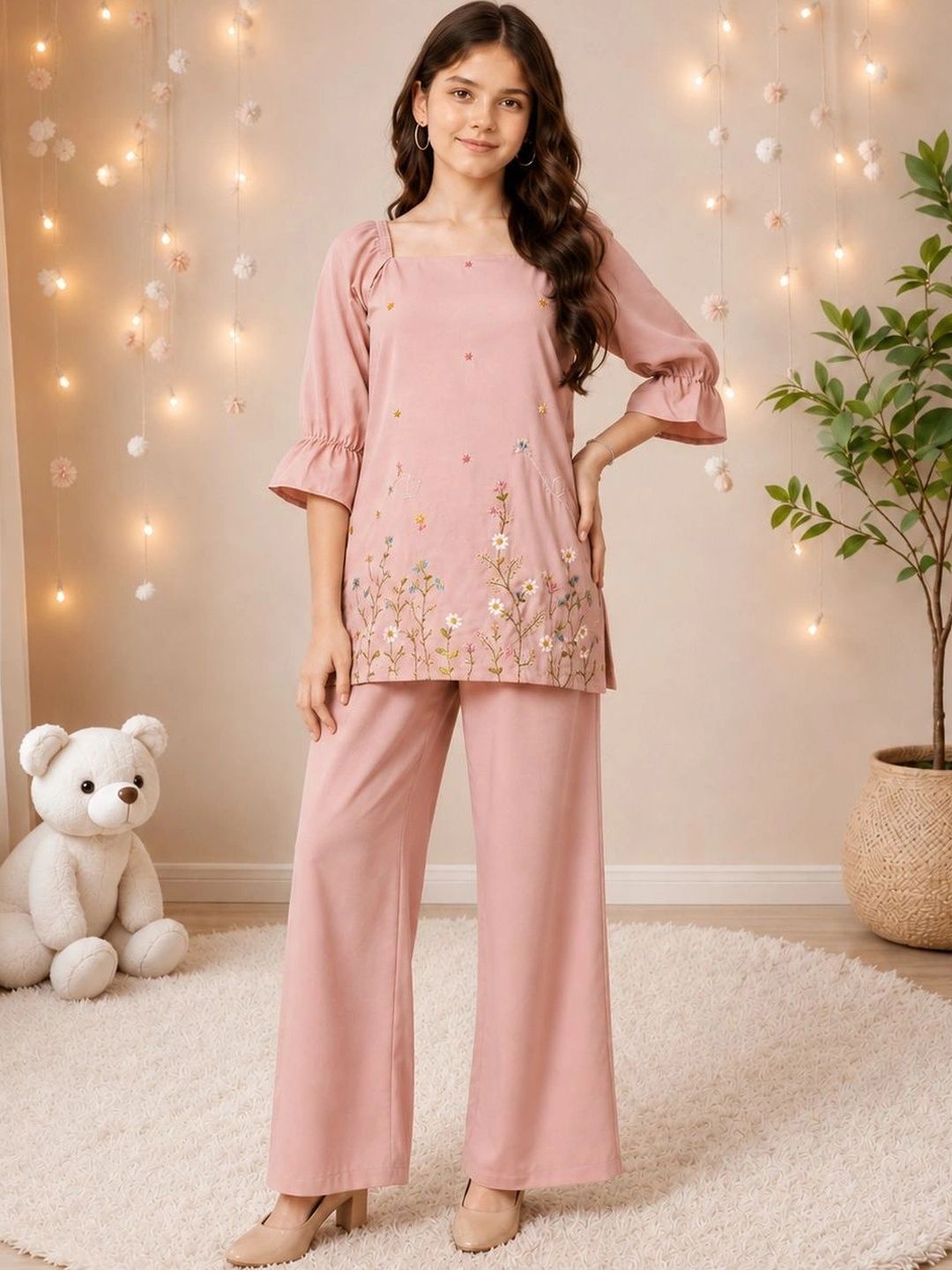 CurlyTales Girls Floral Embroidered Regular Thread Work Kurta with Palazzos-picture-15